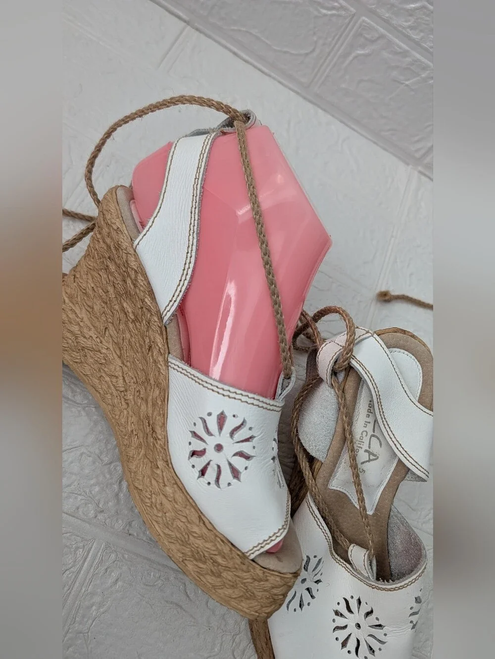 Sbicca White Laser-Cut Espadrille Rope-Wrap Wedges Woman's Sz 5M